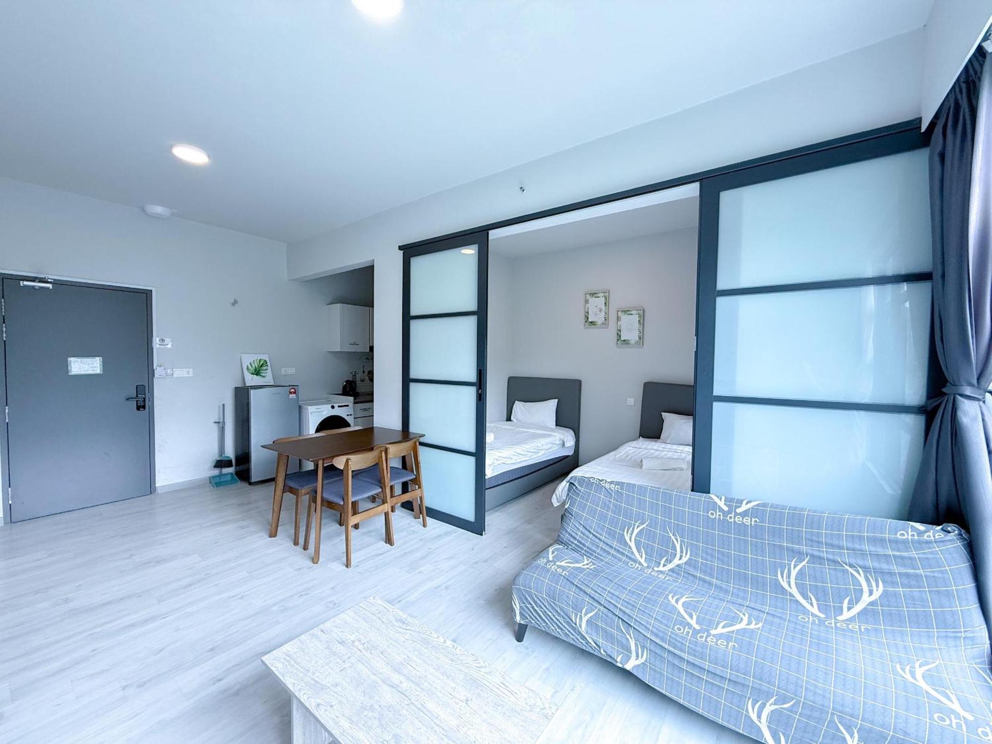 Vv Homestay Jesselton Quay Surla Sabah Mall Kk 亚庇贵赴行馆 Kota Kinabalu Luaran gambar